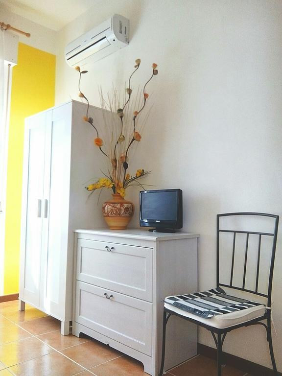 Camere Due Per Due Сіроло Номер фото